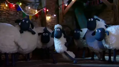 Saturday Night Shaun - Shaun the Sheep S1E10 pt3 #shaunthesheep #fypシ #cartoon #shaun #sheep #kidstiktok #fun #tiktok #foryoupage 