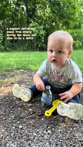 Why doss this video make me tear up though 🥹♥️  #mamahood #letthembelittle #letthembewild #kidsinnature #bliss #boymom #raisingboys  Raising boys, let them be little, boy mom, mamahood