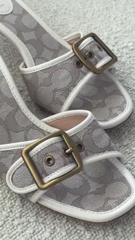 So comfortable and so chic. This sandal will be a wardrobe staple I’m obsessed #fyp #coach #coachsandals #coachhaul #coachbags #coachmargo #fashioninspo #fashiontiktok #luxurygirl #designermusthaves #fashiongirlies #summeroutfitinspo #italystyle #capsulewardrobe #staplepieces #kittenheels 