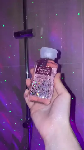 Video này đoàn đồ mini thui.. hihi.. video này đăng hơi trễ, xem thư giãn rùi mn đi ngủ nhe,, Good night 🌙🌙 #bodycare #shower 