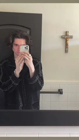 #un0russ0 #fypシ #explorepage✨ #eboy #emohair #emorap 