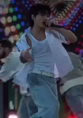 ai jungkook!! A sarrada kkkk 🫣 #jungkook #jeonjungkook #jungkookbts 
