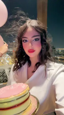 シ مافييه احلا من البيرثدي باوتييل قراند بلازا💙