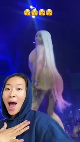 #duet with @CatchUp omg cardi b 🩸 honestly no period shame though and she got us all talking about tampons and periods #catchupnews 