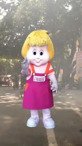Ano name ng mascot na ito? #dunkin #donuts #mascot 