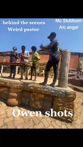 behind the scenes 🥰🥰 @Wèîrd Pástør🇺🇬 @ARC @Ken savage @arsenalbaby1 #wizzpenn20 #wizzpenn20 #owenshots #owenshots #owenshots #owenshots #tulibulalaliveconcert #fyp #viral 