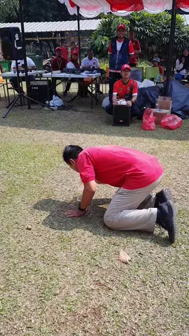 Pindah Gelas dengan Balon Terus Melaju Untyk Indonesia Maju #pindahgelasdenganbalon #lomba #lomba17agustus #terusmelajuuntukindonesiamaju #ragunan #ragunanzoo 