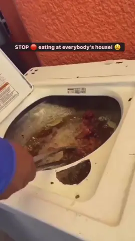 At least we know the chicken 🍗 was clean👆🏾😒😫🛸 —- Follow me on #TikTok @michaeljonvier2; #Instagram, #SnapChat, #YouTube, #Twitter @michaeljonvier —- #MichaelJonvier #heymikeyatl #fyp #foryourpage #explore  #explorepage #reaction #reactionvideo #mediapersonality #TikToker #YouTuber #journalist #duet   #reelsinstagram #facebookreels #earthisghetto #friedchicken #foodreel #chicken #funny #funnyreels #funnyvideos #cooking #cookingtime #washingmachine #repurpose 