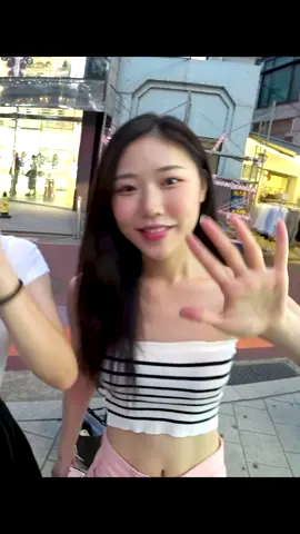 미녀머글에게 지네마술 보여주기 #카드마술 #미녀리액션 #쇼킴매직 #지네마술 #추천 #streetmagic #거리마술