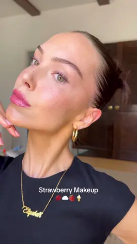 another strawberry inspo #strawberrymakeup #grwm 🍓