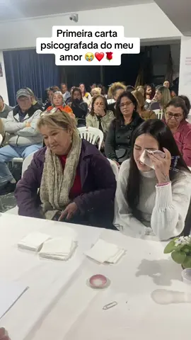Esse dia foi muito especial, tinha mais de 200 pessoas e vieram apenas 11 cartas, e veio a sua amor, desde o momento que pisei la eu sabia que você iria escrever pra mim, te amo e depois de tanto sofrimento isso conforta um pouco meu coração! Te amo pra sempre, te vejo do outro lado bê 🌹❤️#luto🖤 #luto🖤🥺🕊️ #cartapsicografada 