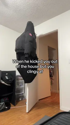 When its boys night so you become his jacket lol😂  #boysnight #girlsbelike #humortiktok #comedyvideo #blocked #clingygirlfriend IB: bigfolkspop 
