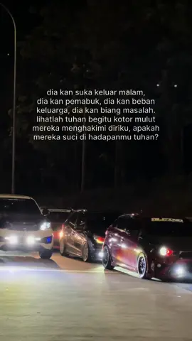 tuhan selalu mengetahui baik buruknya seseorang.