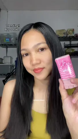 Sleek Stick Hair Styling Stick 15g Has Aloe Vera Argan oil and sunflower oil This sleek stick keeps the fly away and baby hair.  No need to get your hands sticky when using this sleek stick because of its mess-free packaging. You can carry around in your bag or purse thanks to the compact, portable size. Leaves the hair smooth and soft after styling without the usual stiffness. Possesses humidity-resistance Ingredients that aid in maintaining hairstyles in hot and humid climates. achieve that clean girl look now  #sleek #sleekstick #FiestaNaSaTikTok #sleekstickforhair #sleekstickbyestained #sleeksticktrend #sleekhair #hairrepair #hairfixer #hairstyling #haircare #buy1take1sleekstick #tiktokshopmoms #TikTokShopFashion #mysweldobudol #mysweldobudolph #fridayfriyay #paydaysale #tiktokshopbudol #fyp #foryou #fypシ゚viral #trendingsleekstick 