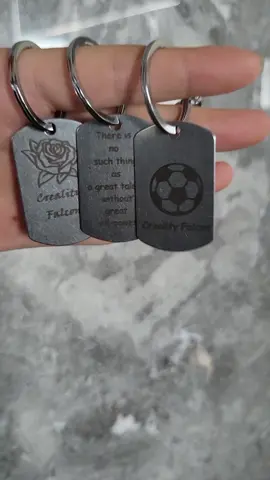 Easy to make your own keychain with our #crealityfalcon2 22W! #crealityfalcon #keychainbusiness #diyproject #metalengraving #laserengraving