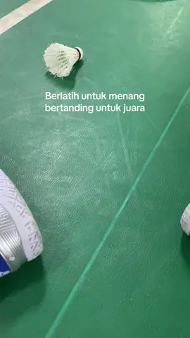 Bismilah#fyp #pujian #trending #storywa #badminton #atlet #anakbulutangkis #badmintonlovers #bulutangkis 