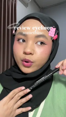 Membalas @eggs emang bagus min😮‍💨 #Eyeliner #revieweyeliner #eyelinersomethinc 