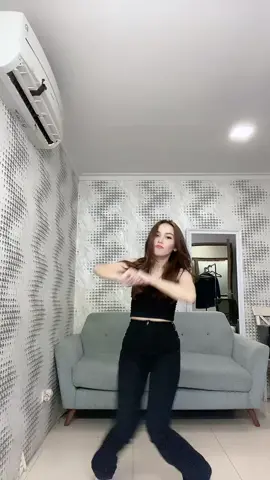 Udah yg kdua kali nh kita coba dance lg hahhahaa 😝💃 #BootyWurkChallenge 