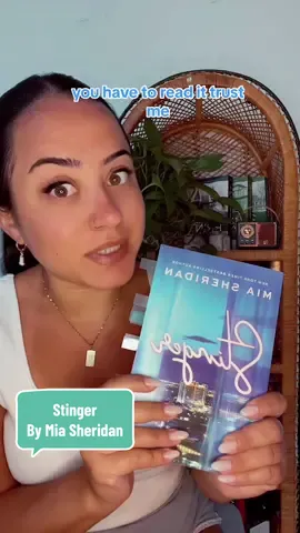 Life is wild Buttercup😉🥵🌶️ #bookreview #BookTok #stinger #spicybooks #bookishthoughts #booktoker #romancebooks #bookrecommendations 