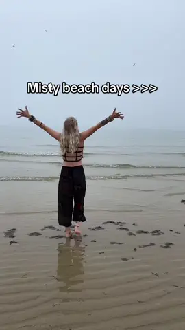 My peace 🌊🌾 #fyp #hippie #hippietok #alt #beach #nature #Outdoors #hippies #hippielife  