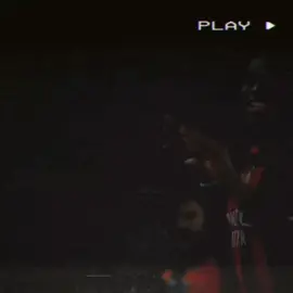 رفائيل لياو 🏄🏾‍♂️  فتى برتغالي اعاد شغف الميلانيستا❤️ 