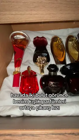 #parfüm #perfume #perfumetiktok #fragrance #fragrancetiktok  #winterfragrances #diorhypnoticpoison #mugler #versacecrystalnoir #keşfetteyizzz