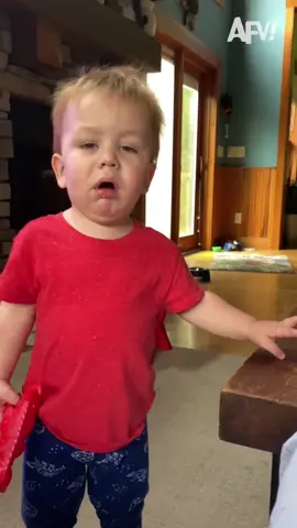No one likes feet on their coffee table 🤢 #funnyvideo #reaction #parenting 