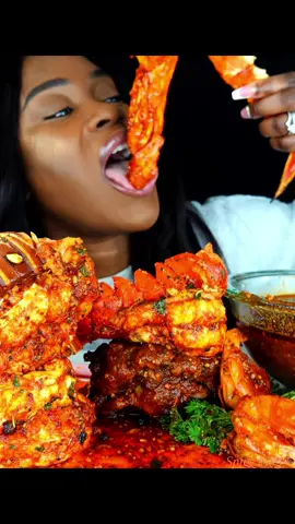 SPICY SEAFOOD BOIL MUKBANG #eatspicywithTEE #eatingasmr #MUKBANG #asmraounds #asmreating #asmr #eatingsounds #mukbangeatingshow #seafoodboil #tiktokfood 