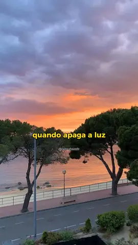 Pedras -Zezé di Camargo & Luciano #musicasparastatus #status #nostalgia #anos90 #antigas #modao #sertanejo #sertanejo #tipografiasmusicas #tipografia #zezedicamargoeluciano 