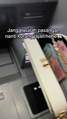 Cari yang royal HAHA