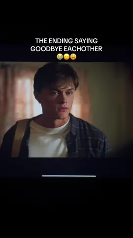 WHAT WHAT 😞😞😞 #teamconradorteamjeremiah #teamconrad #teamjeremiah #teambelly #conradandbelly #jeremiahandbellyedit #jennyhan #thesummeriturnedpretty #thesummeriturnedprettyseason2 #thesummeriturnedpretty #teamconrad4ever #teamjeremiah #chrisbriney #gavincasalegno #lolatung #thesummeriturnedprettyseason2 #conradfisher #jeremiahfisher #bellyconklin #jennyhanbooks #jennyhanthesummeriturnedpretty #foryoupage #fypシ #kellyliang00 