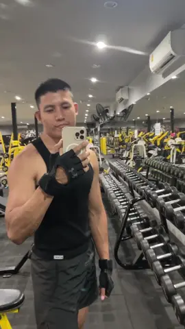มาเล่นฟิตเนสเป็นเพื่อนหน่อยครับ