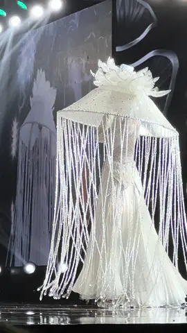 Hoa Hậu Đoàn Thiên Ân xay 100 vòng trên sân khấu khiến fancam hết hồn la hét... #MissGrandVietNam2023 #NationalCostume #ĐoànThiênÂn 