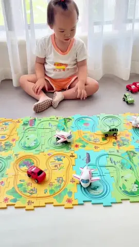 Railway track car puzzles #babytoy #kidstoy #childrentoys #toys #babylove #kidsbelike #happytime #railway #trackcar #puzzles #cartoy #tiktokmalaysia 