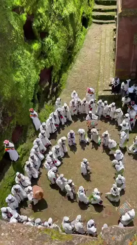 Solel/Shadey/Ashediye in Lalibela, Amhara ❤️                                                      Video captured by @Amanuel Sileshi       …..                                                                     …..                                                                    #amhara #amharaculture #አማራዬ💚💛❤አማራዬ💚💛❤ #ጎጃም_ጎንደር_ወሎ_ሸዋ❤️❤️ #አማራ #fypシ #viral #amharatiktok💚💛❤️አማራ #wello #beteamhara #visitamhara #lalibela #habeshatiktok #amharatiktok #ethiopian_tik_tok 