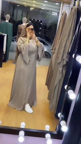 عبايه خليجى 🔥🔥🔥🔥🔥🔥🔥🔥🔥🔥🔥🔥 الخامه حرير مستورد 🥰🥰🥰🥰🥰🥰 للحجز والاستفسار على الانستا وجروب الفيس بوك اللينك في البايو 🔥🔥🔥🔥 #ملاحف #الشعب_الصيني_ماله_حل😂😂 #tiktoklongs #tiktok #عبايات_سعودية #follow #likes #fyp #ترنيد #عبايات_فخمة #ملحفات #explor 