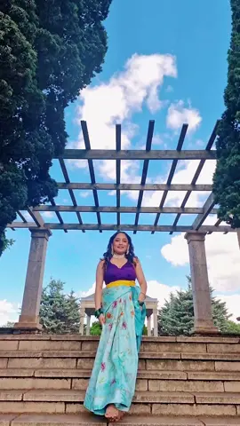 Kanxi sa la la❤️so obsessed with this new  song and choreograpghy ❤️ but i couldnot do more than this 😔 i tried though  👍👍👍 #fyp #uknepali#trendy #foryoupageofficiall @Kebika Khatri ❤️🫶