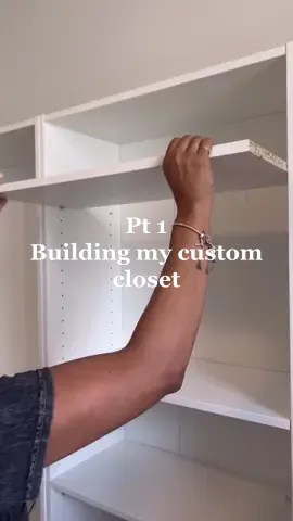 I’ve been dreaming of having a space like this for YEARS!!!! Ahhhh I’m so excited!! #diycustomcloset #customcloset #cloffice 