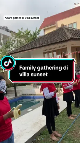 Seru banget nih ngadain acara bareng keluarga di villa “lomba suami istri” ini lokasi nya di villa sunset lembang dekat wisata lhooo.. Yu langsung chat admin : 0878 2601 2667 #villaprivatepool #villalembang #fyp #infovillabandung 