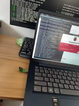 Historia real desde mi laboratorio personal xd #engineering #raspberrypi  #linux #ochomenosocho