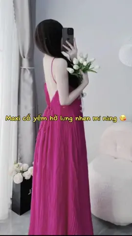 Váy maxi cổ yếm hở lưng quyến rũ đi biển, đi chơi du lịch #vayxinh 