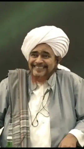 Maa syaa Allah 🥺🤍 #habibumarbinhafidz #alwafatarim #habibumarindonesia 