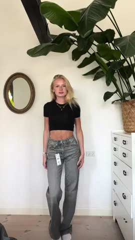 Zara try on jeans 🤍 #zarahaul #zarajeans #zaratryonhaul #CapCut 
