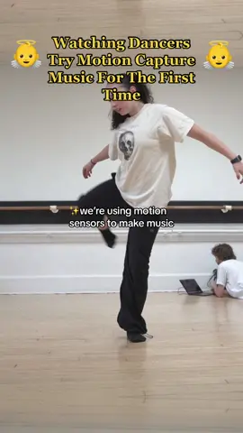 fresh new dance magic ✨ #motioncapturemusic #dance #fyp #weirdtech #funtoys #ballet #moderndance 