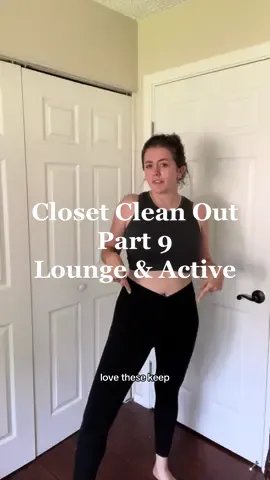 We did it y’all 🎉 Stay tuned for a recap and what I learned through this process 🙌🏼 #closetdeclutter #tryingoneverythinginmycloset #tryingoneverythingiown #closetcleanout #activewearhaul #midsizefashion #loungewearhaul #postpartumoutfits #midsizeoutfits #pearshapedbody #declutterwithme 