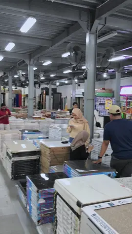 #bahanbangunantermurah #tokobangunantermurah #fyp #dhousejember #dhousejember #supermarketbahanbangunan #kemerdekaanindonesia🇮🇩 #kamarmandi  #CapCut 