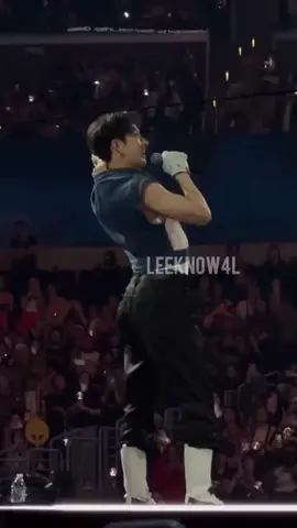 Bang chan big butt supremacy 🙌 #straykids #skz #bangchan #skzbangchan #straykidsbangchan #kconla2023 
