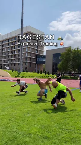 Explosive Training is ideal for athletes who participate in explosive sports like football, rugby, basketball, combat sports, and more. Do not attempt this with a resistance band that is not a Dopa, This heavy workload could cause it to snap.