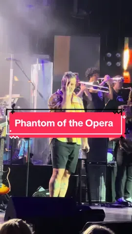 Phantom of the Opera with Joey Fatone and a very talented friend. Someone help me with her name :) #joeyfatoneandfriends #joeyfatone #epcot #phantomoftheopera #eattothebeat 
