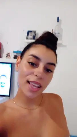 #paratii 